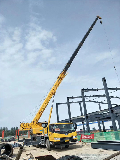 延长县超高层建筑钢结构吊装案例